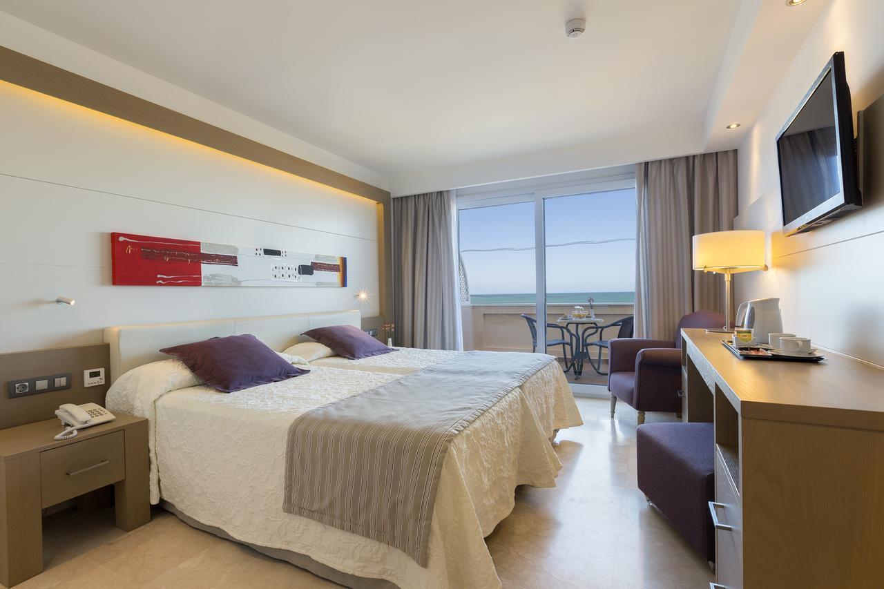 Hipotels Playa La Barrosa - Adults Only Chiclana de la Frontera Luaran gambar