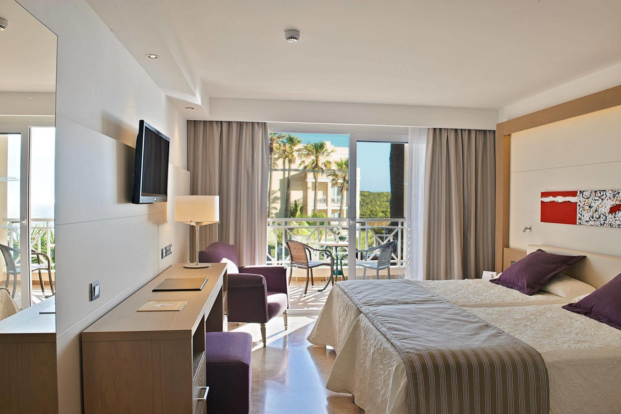 Hipotels Playa La Barrosa - Adults Only Chiclana de la Frontera Luaran gambar